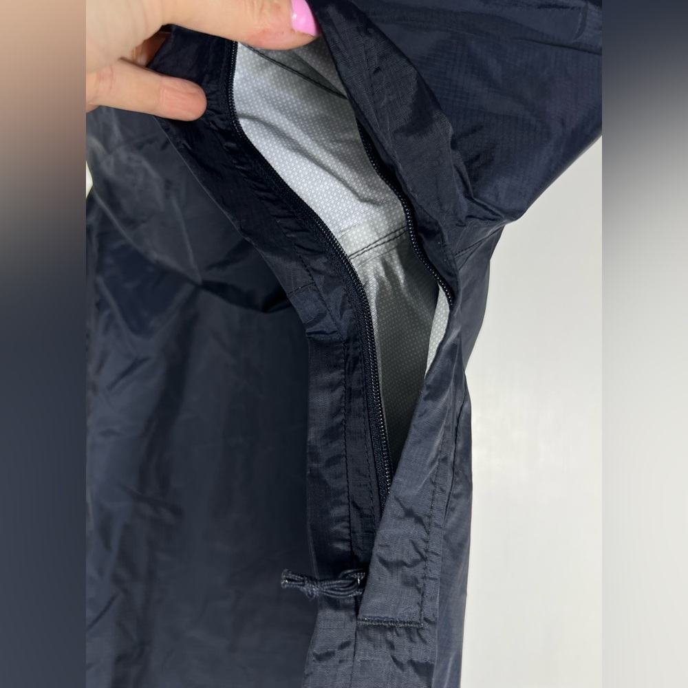Cambridge Dry Goods Womens Hooded Rain Jacket Waterproof Outerwear Size M - Picture 9 of 9